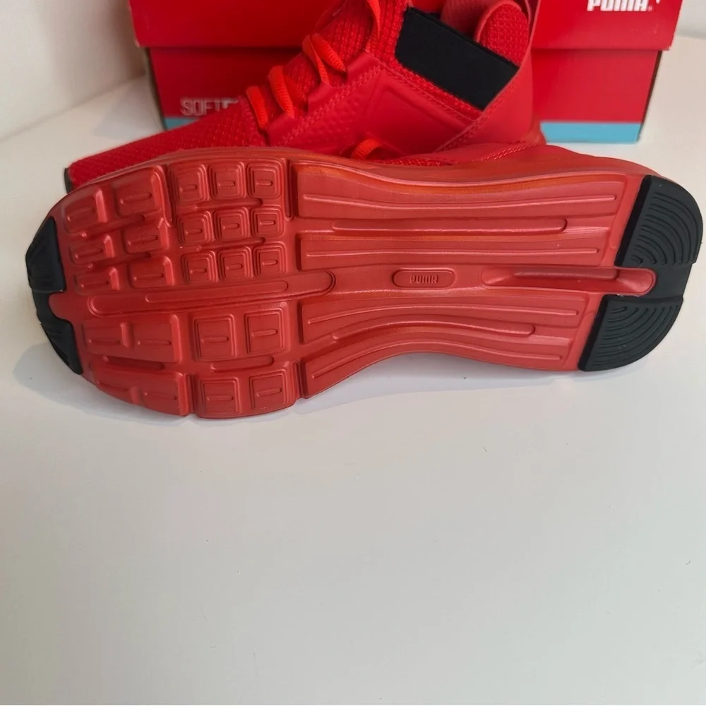 NWT  Puma Kids Softride Enzo NXT High Risk Red Youth Sneakers size 4C - Picture 5 of 12